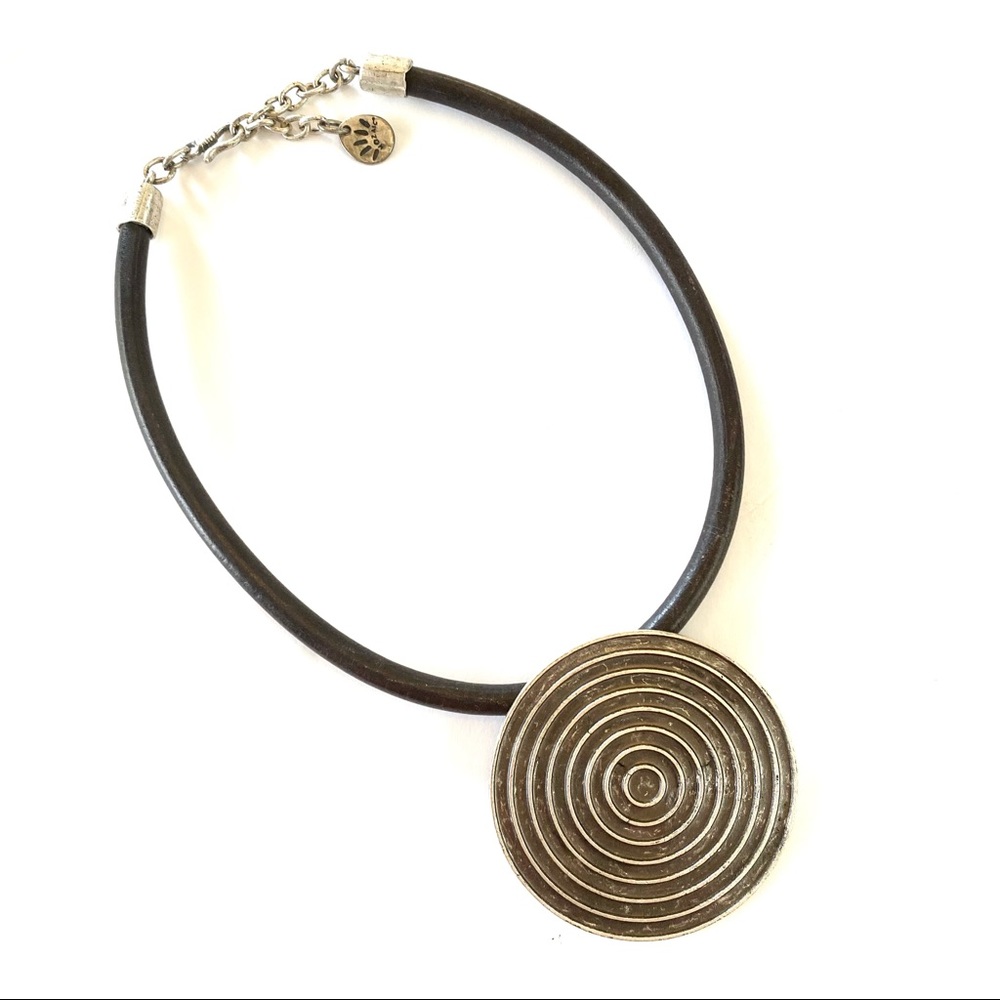 Vintage 90’s mozaic statement circle pendant necklace